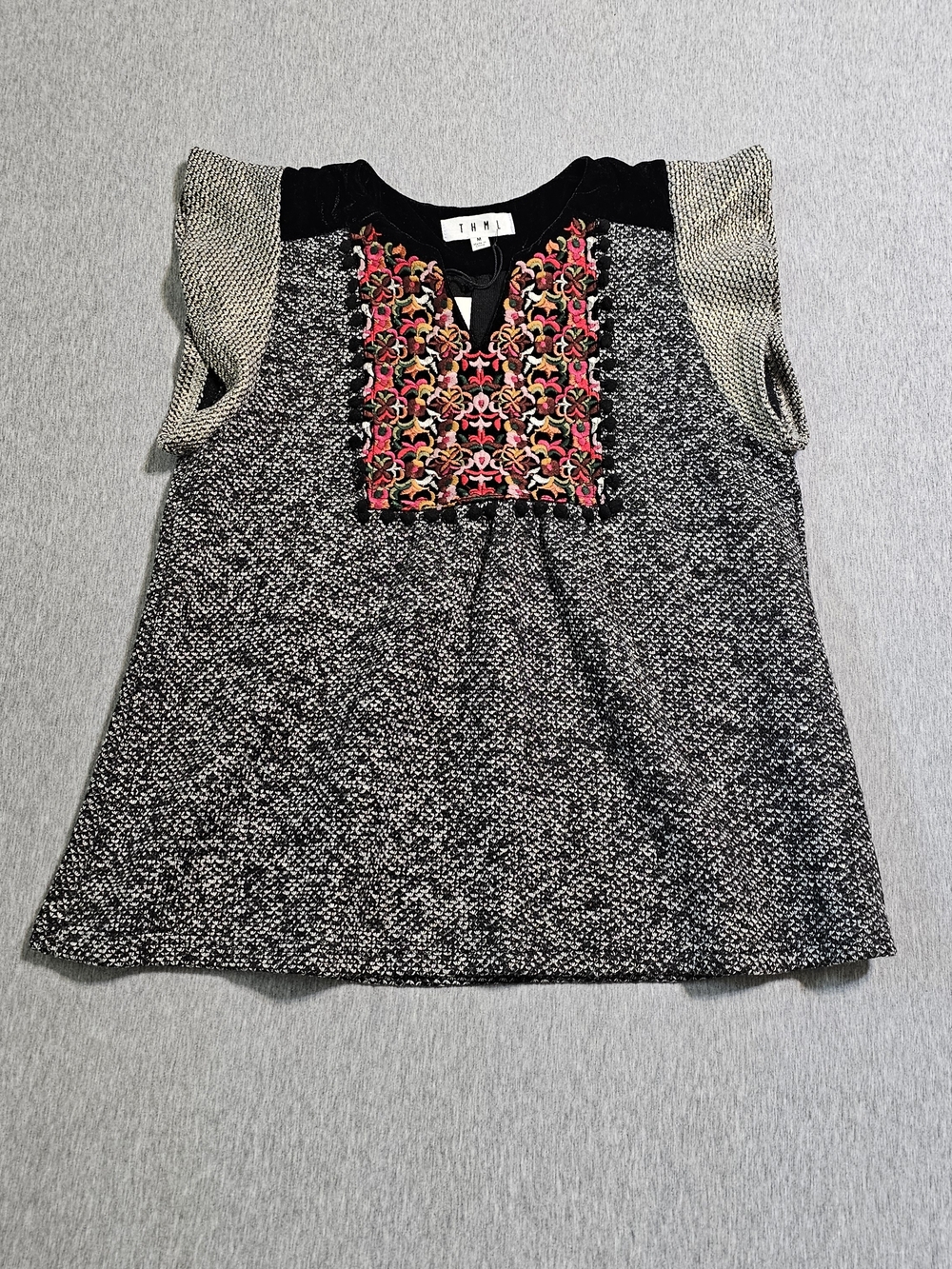 THML Top NWT Womens Floral Embroidered Mixed Media M Boho Tunic - Picture 2 of 10